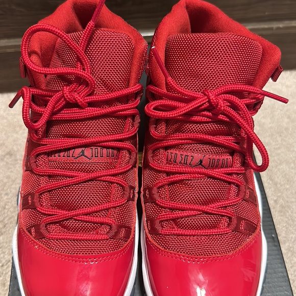 Jordan 11 Retro - Picture 6 of 9